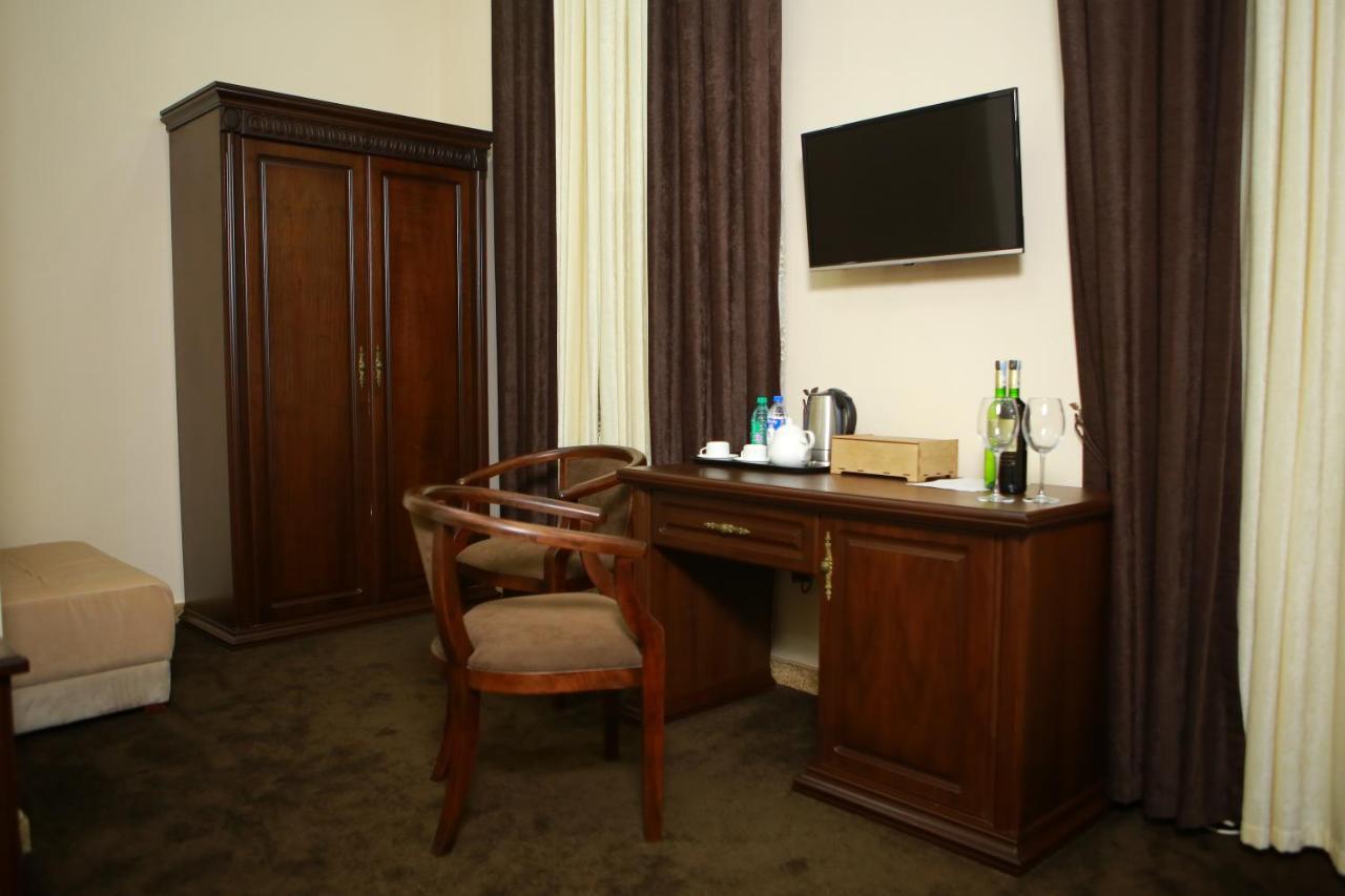 Boulevard Palace Hotel Samarcanda Exterior foto
